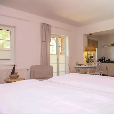 Appartement Am Gutspark Drankse Sonnengruss Dranske